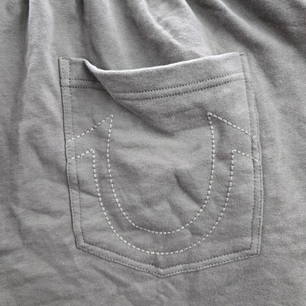 True Religion Men Shorts XL Brown Sweat‎ Athletic B Ball Logo 7